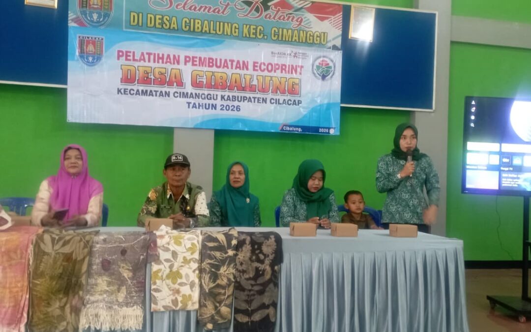 PELATIHAN PEMBUATAN ECOPRINT